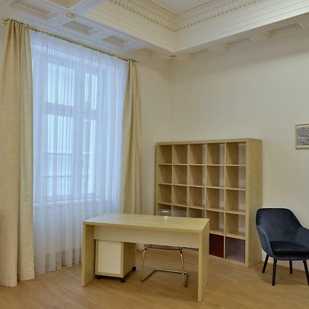 Kolonada Luxury 2 Bedroom Apartment With Balcony Марианске-Лазне Экстерьер фото